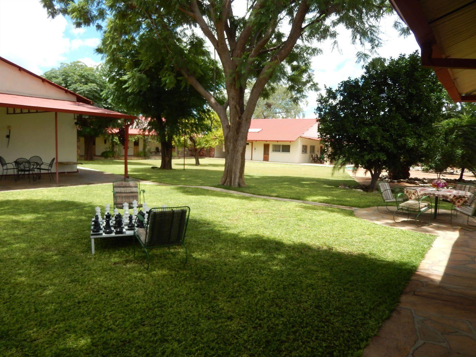 Hotel Dornhuegel Guestfarm Grootfontein Zewnętrze zdjęcie